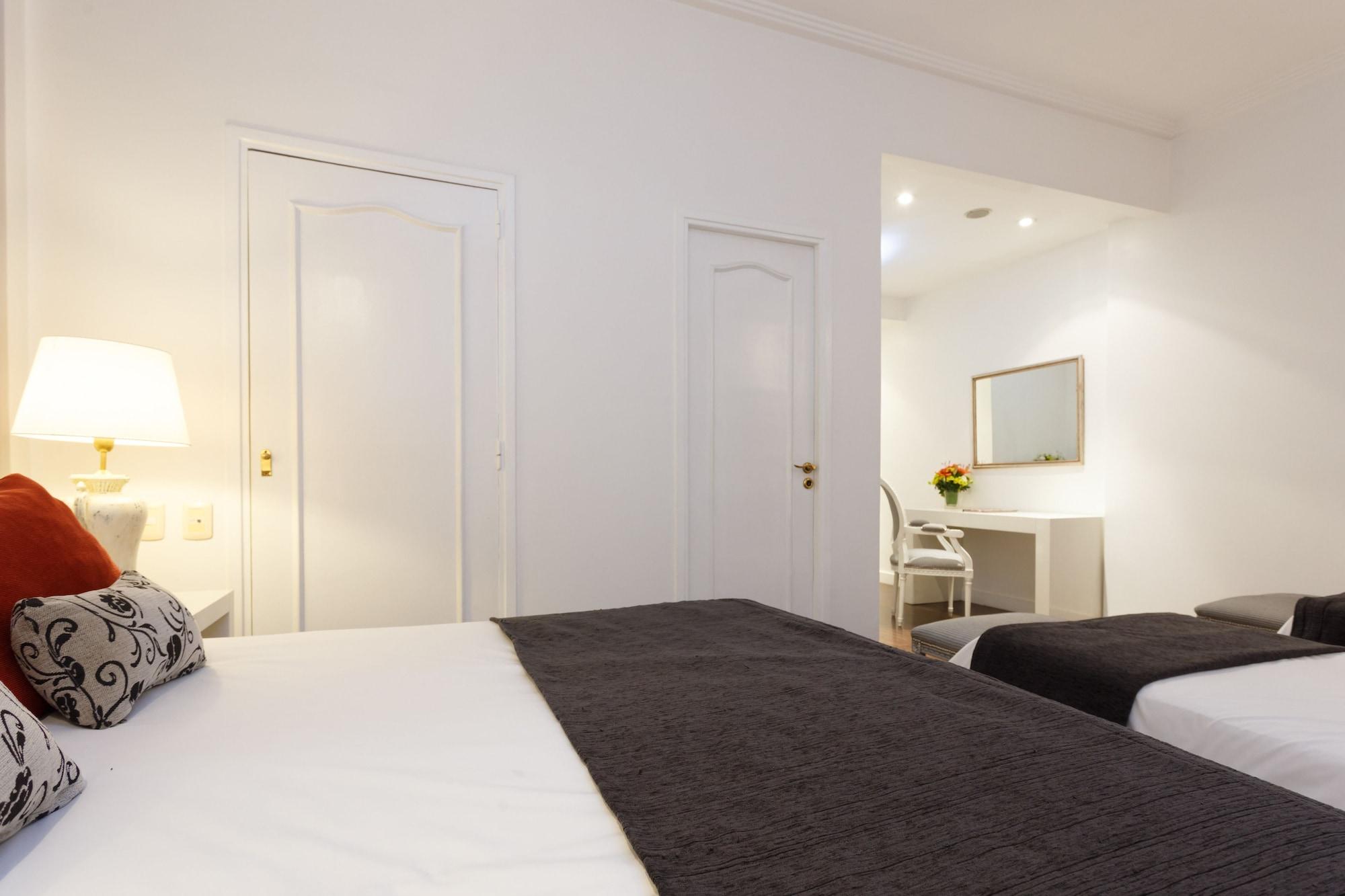 Le Cinque Lusso Recoleta Hotel Буенос Айрес Екстериор снимка