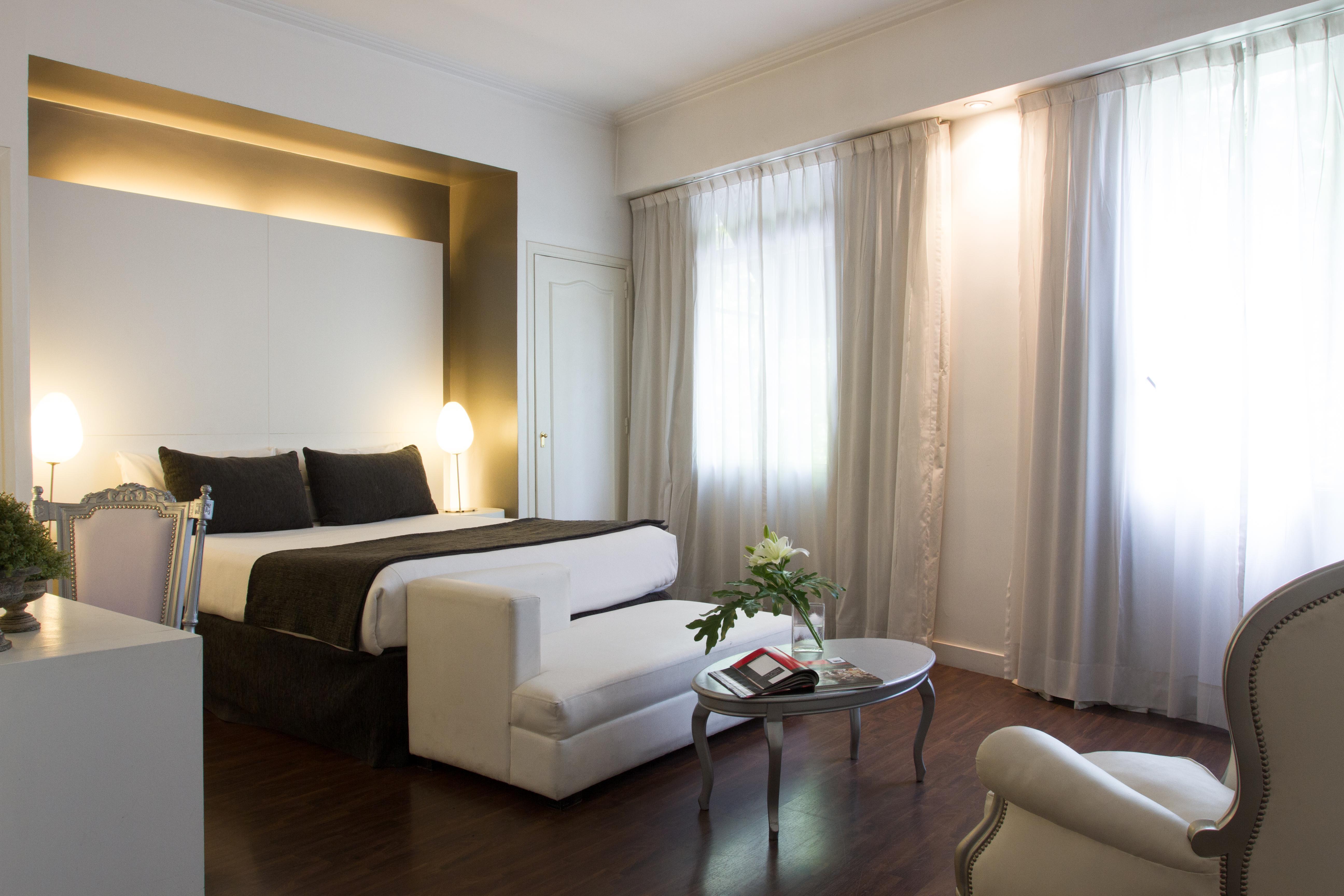 Le Cinque Lusso Recoleta Hotel Буенос Айрес Екстериор снимка